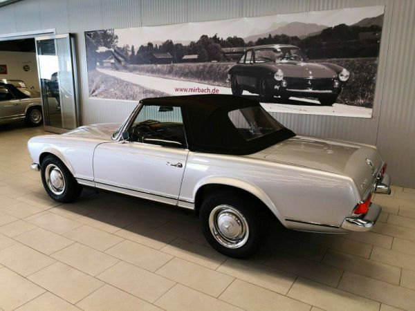 Mercedes-Benz 230 SL 1964