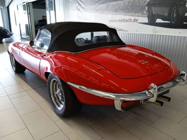 Jaguar E-Type 1969 77278