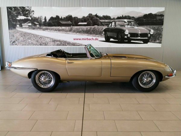 Jaguar E-Type 3.8 1963 77391