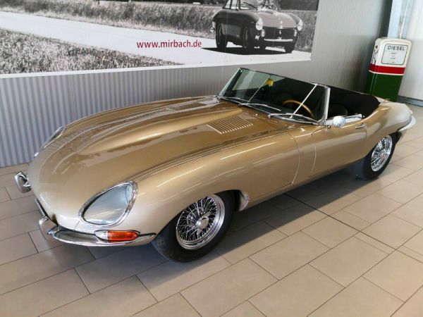 Jaguar E-Type 3.8 1963 77394