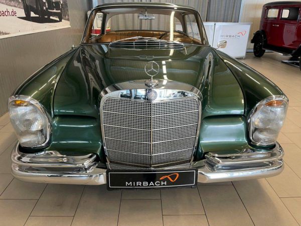 Mercedes-Benz 300 SE 1963 79112