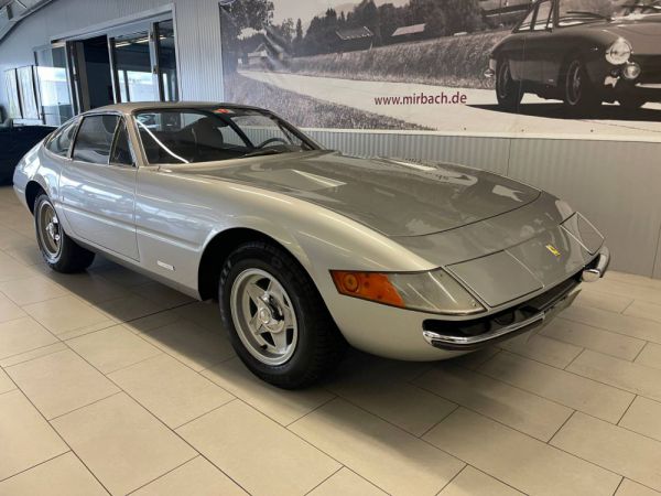 Ferrari 365 GTB/4 Daytona 1973 88665