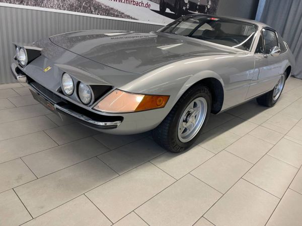 Ferrari 365 GTB/4 Daytona 1973 88671