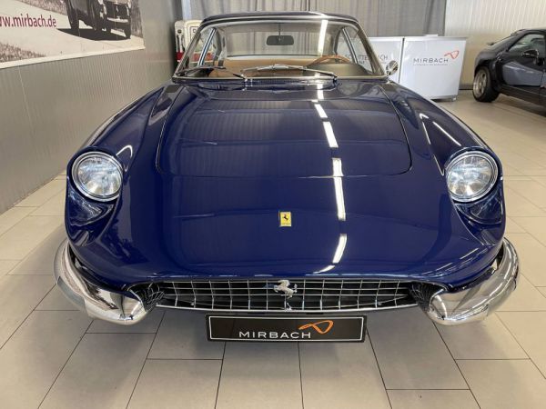 Ferrari 365 GT 2+2 1969 88853