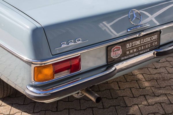 Mercedes-Benz 220 1972 36008