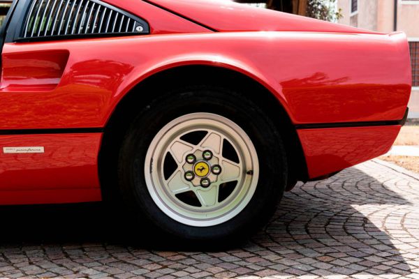 Ferrari 308 GTSi 1982 1468