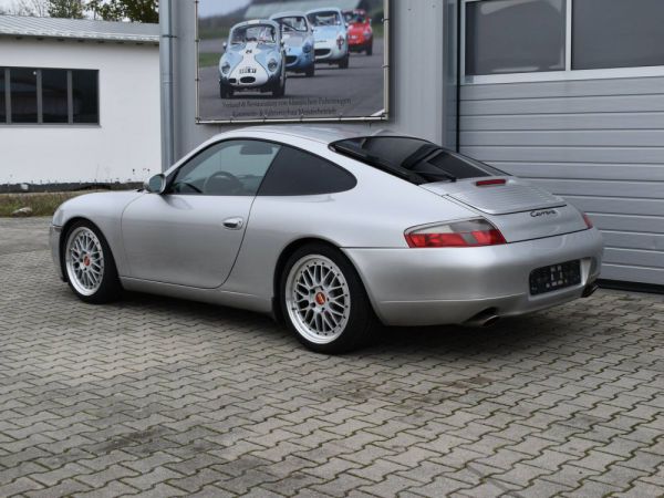 Porsche 911 Carrera 2000 57684