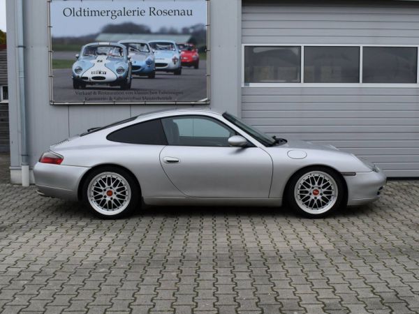 Porsche 911 Carrera 2000 57685