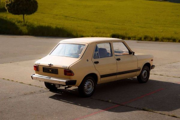 AUTRE Zastava - Yugo 55 1989 39690