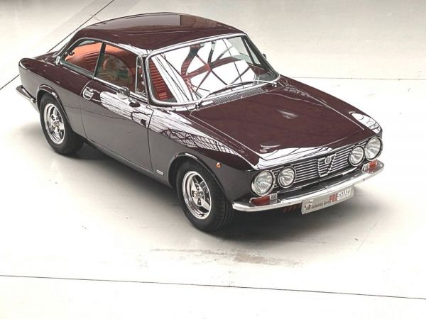 Alfa Romeo 2000 GT Veloce 1975 39709