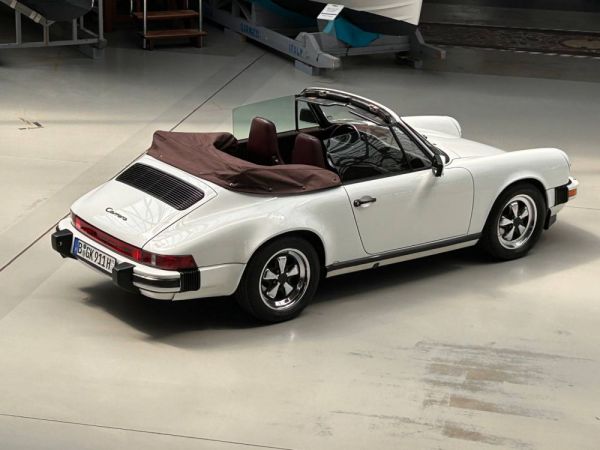 Porsche 911 Carrera 3.2 1986 39745