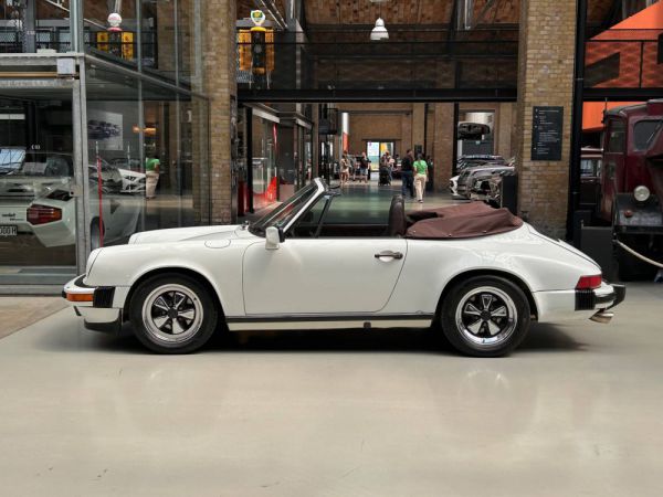 Porsche 911 Carrera 3.2 1986 39747