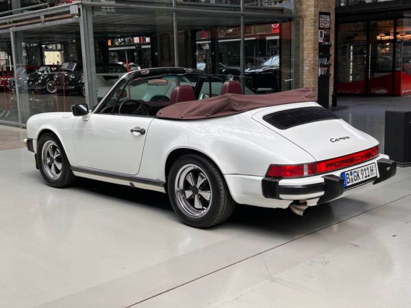 Porsche 911 Carrera 3.2 1986 39751