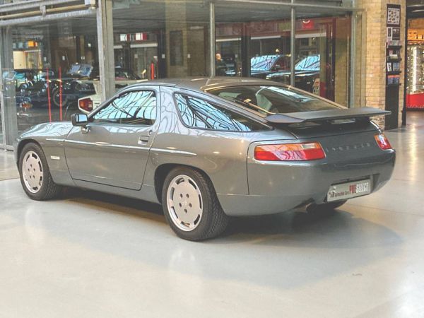 Porsche 928 S4 1987 39787