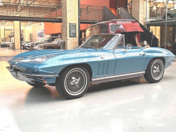 Chevrolet Corvette Sting Ray Convertible 1966 95475