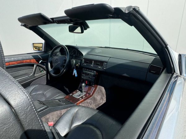 Mercedes-Benz SL 320 1997 68382