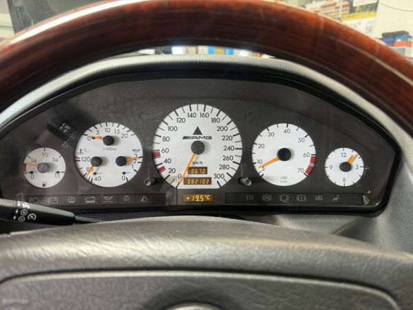 Mercedes-Benz SL 320 1996 94872