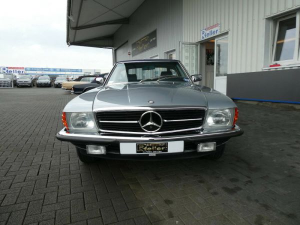 Mercedes-Benz 380 SL 1983