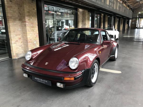 Porsche 911 Turbo 3.3 1983 338