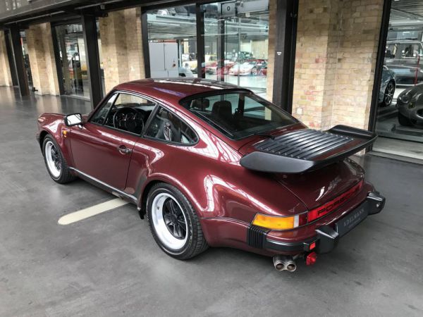 Porsche 911 Turbo 3.3 1983 339