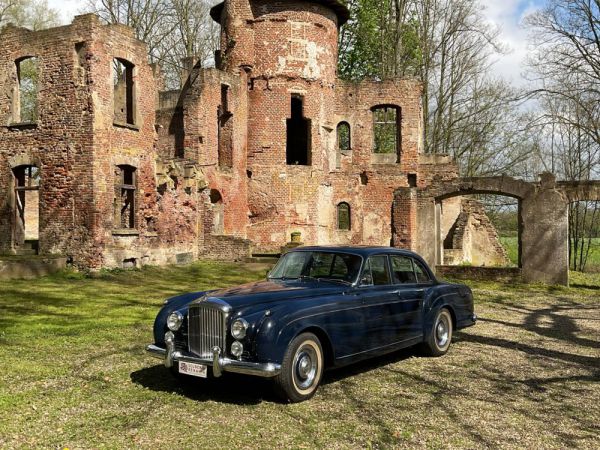 Bentley S 2 Continental Flying Spur 1962 48219