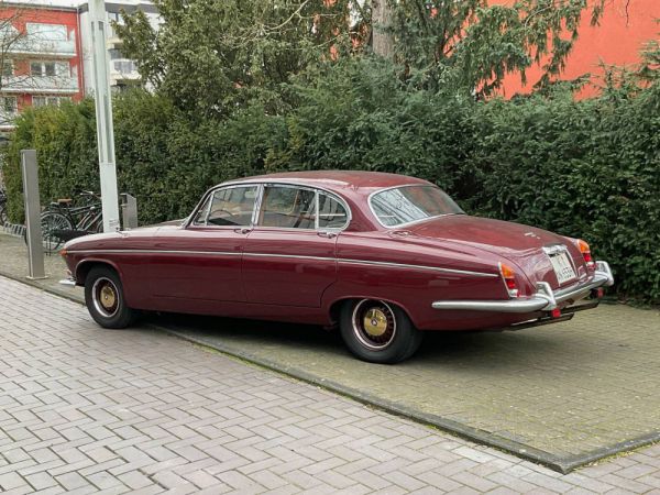 Jaguar 420 G 1968 48266