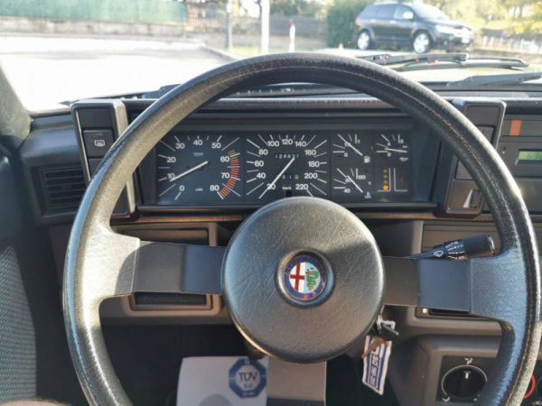 Alfa Romeo 75 1.8 1987 1835