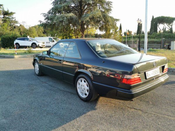 Mercedes-Benz 230 CE 1989 1846