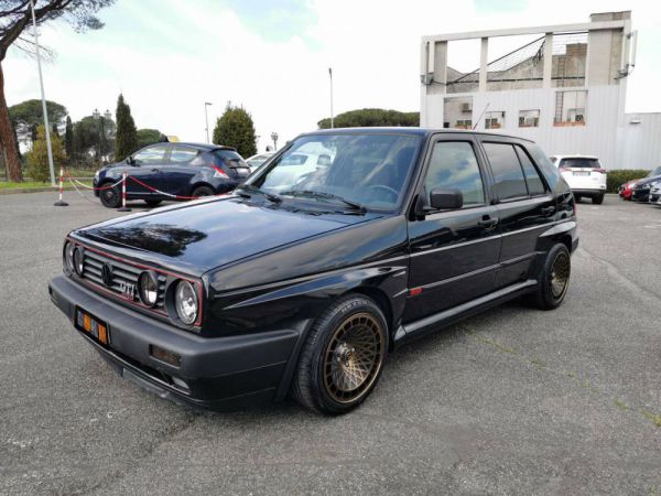 Volkswagen Golf Mk II GTi 16V 1.8 1990 1903