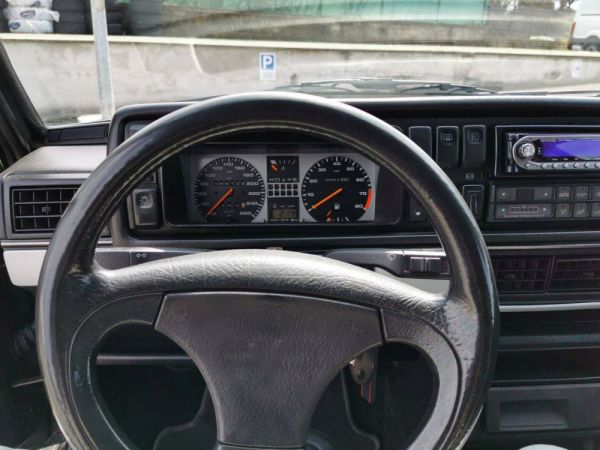 Volkswagen Golf Mk II GTi 16V 1.8 1990 1905