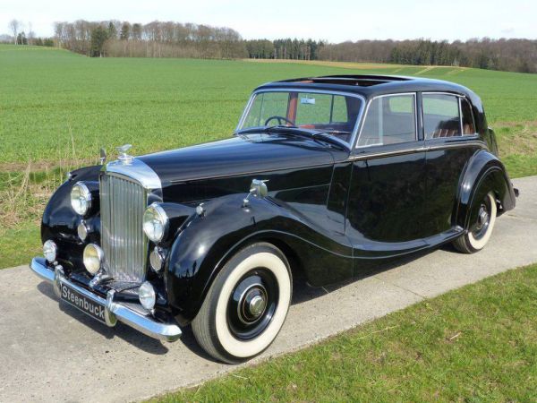 Bentley Mark VI Mulliner 1947 49744