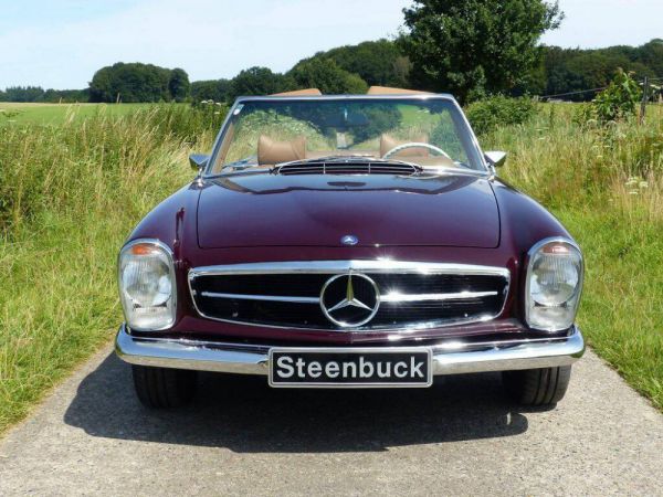 Mercedes-Benz 280 SL 1971 49952