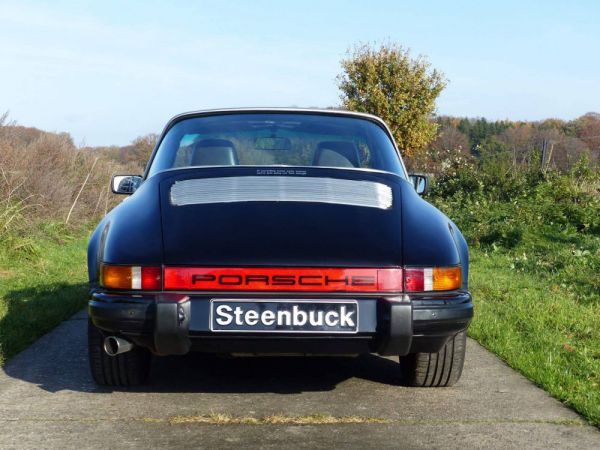 Porsche 911 Carrera 3.2 1985 50072