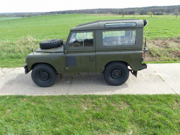 Land Rover 88 1975 50180