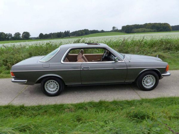 Mercedes-Benz 280 CE 1983 50247