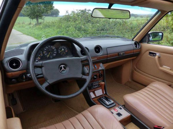 Mercedes-Benz 280 CE 1983 50252