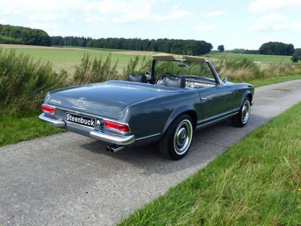 Mercedes-Benz 230 SL 1965 50281