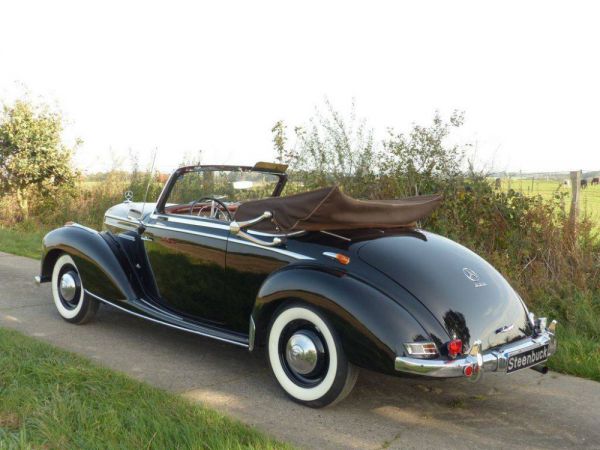 Mercedes-Benz 220 Cabriolet A 1952