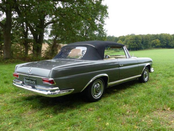 Mercedes-Benz 220 SE b 1963 50417