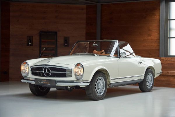 Mercedes-Benz 230 SL 1965 48978