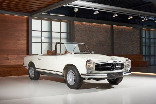 Mercedes-Benz 230 SL 1965 48979