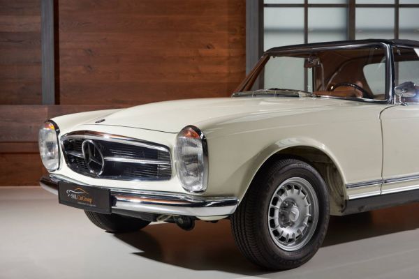 Mercedes-Benz 230 SL 1965 48989