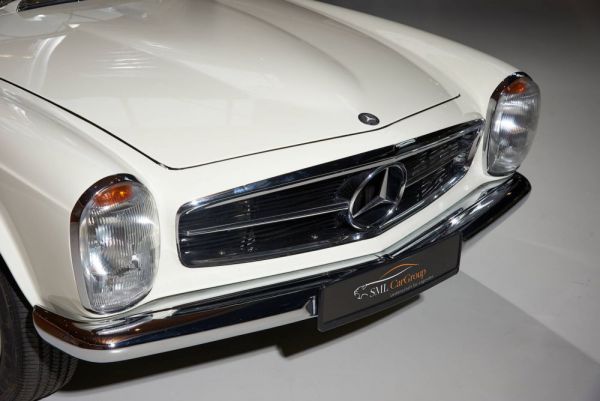 Mercedes-Benz 230 SL 1965 48990