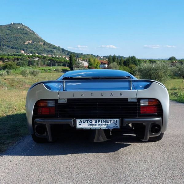 Jaguar XJ 220 1993 1985