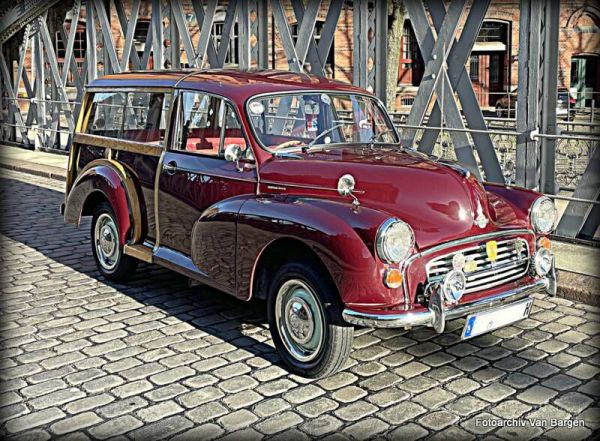 Morris Minor 1000 Traveller 1970 63702