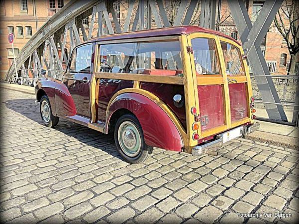 Morris Minor 1000 Traveller 1970 63708