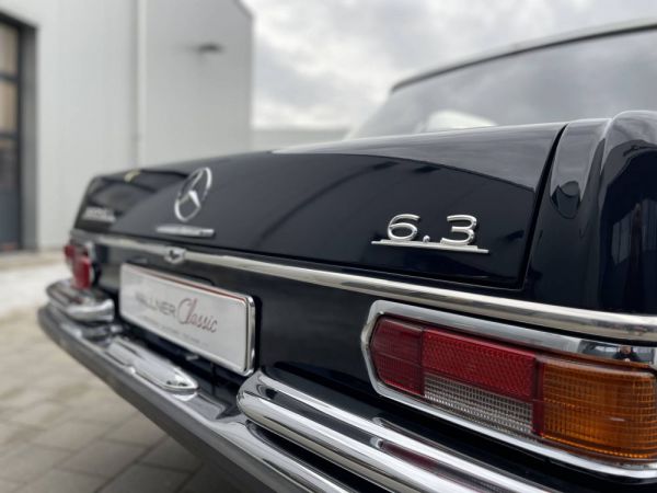 Mercedes-Benz 300 SEL 6.3 1972 3473