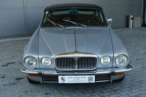 Daimler Double Six 1976 6712