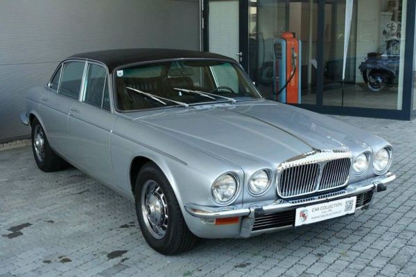 Daimler Double Six 1976 6713