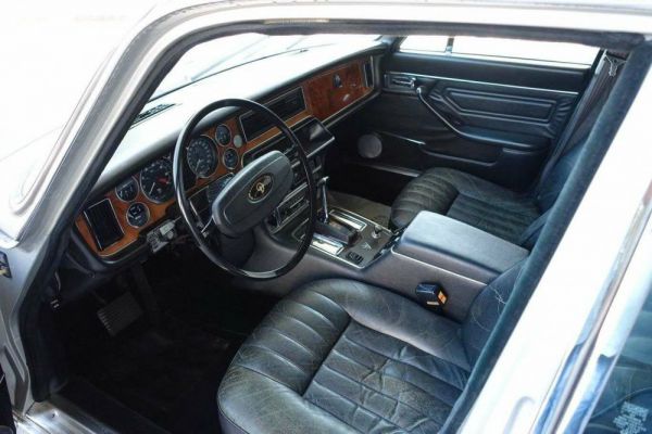 Daimler Double Six 1976 6718